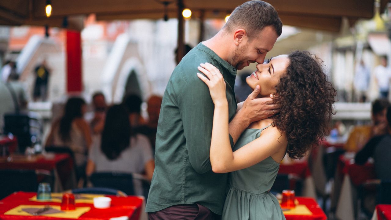 How To Date A Latina Woman And What Outcomes To Expect?